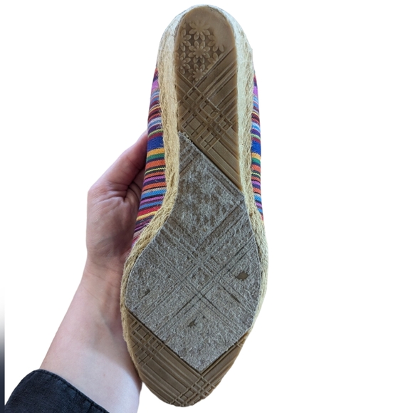 ✨LIKE NEW✨ Women's/Beacon/Espadrilles/Rainbow/Guatemalan/Stripe/Canvas/Sz 10 - Picture 4 of 9
